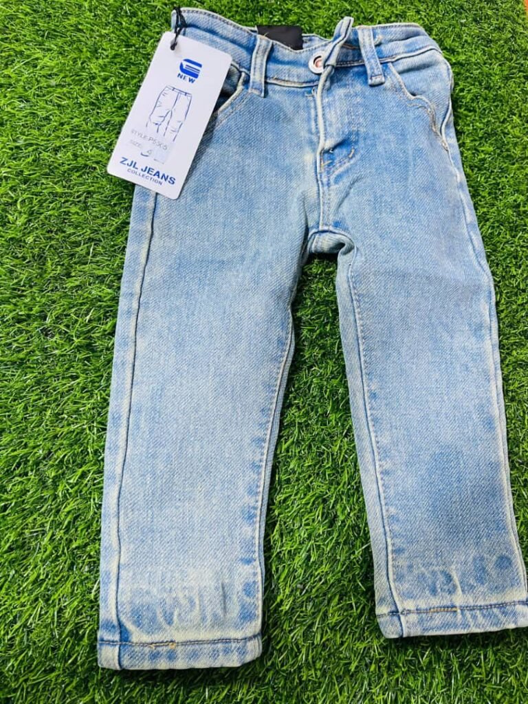 Boys' Light Wash Straight Leg Jeans