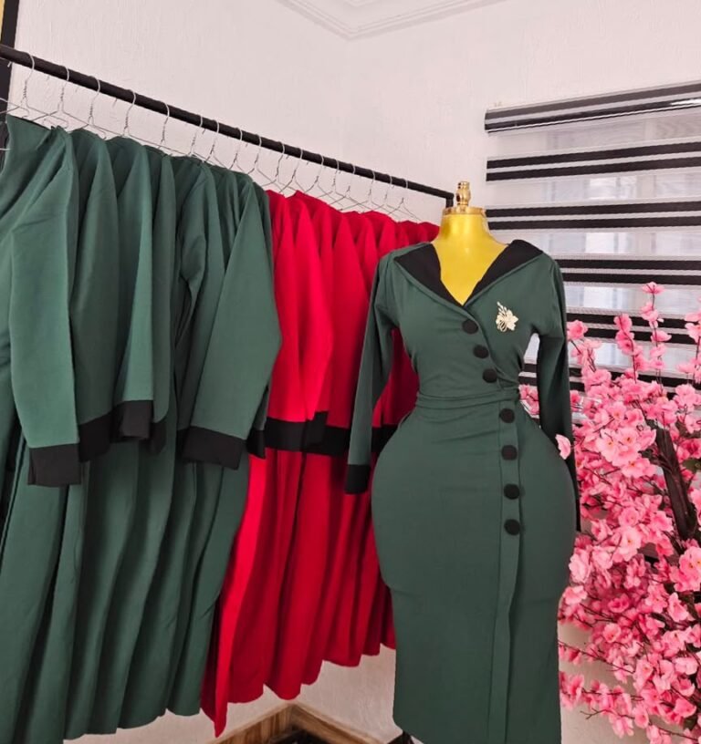 Women's Dark Green Corporate Dress with Black Lapel Collar — Pels Unisex Kloset